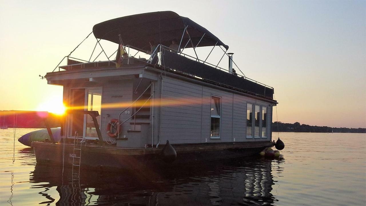 Hausboot Deluxe Hotel Berlin Ngoại thất bức ảnh