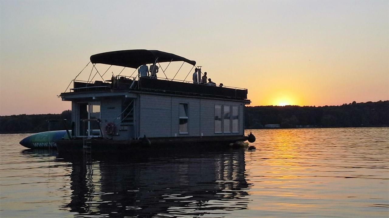 Hausboot Deluxe Hotel Berlin Ngoại thất bức ảnh