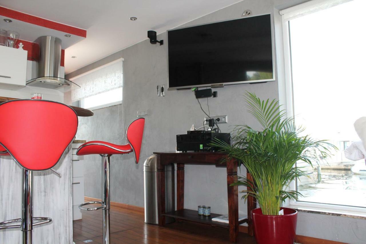 Hausboot Deluxe Hotel Berlin Ngoại thất bức ảnh