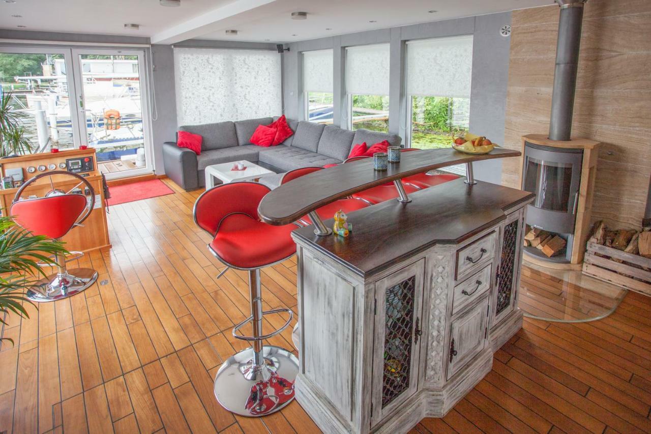 Hausboot Deluxe Hotel Berlin Ngoại thất bức ảnh